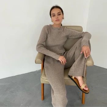 2021 Yeni Moda Kış kadın Kalınlaşmak Sıcak Örme Kazak Kazak Iki Parçalı Takım Elbise Yüksek Bel Gevşek Geniş Bacak Pantolon Seti
