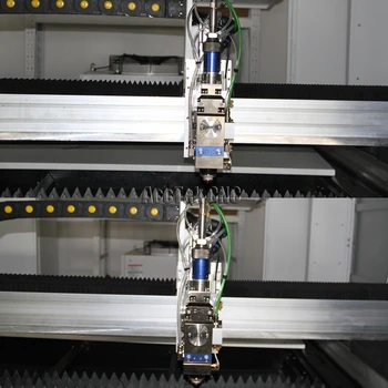 Sac Metal Lazer Kesim Makinesi Uzun Lazer Kesim Hizmeti 1390 Fiber Lazer Kesim Makinesi Fiyat