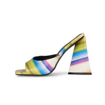 Bayan Kare Peep Toe Terlik Maç Renkler Tıknaz Garip Yüksek Topuk Arkası Açık Iskarpin Sandalet Ayakkabı Pompaları Artı Boyutu 34-45 Yeni 2022 Görüntü 4